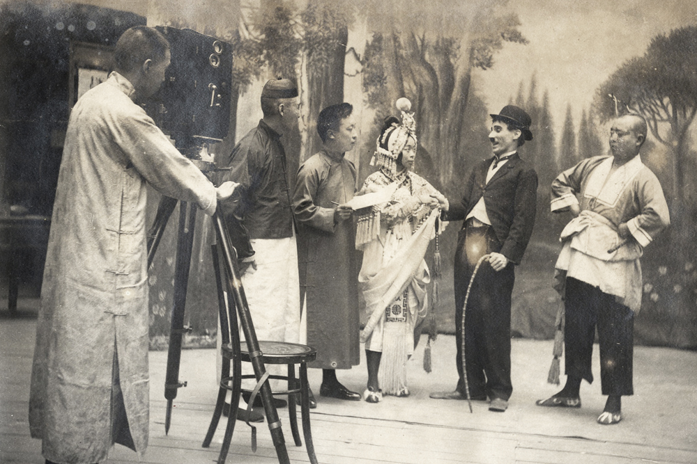 Bioscoping in Shanghai, c.1923