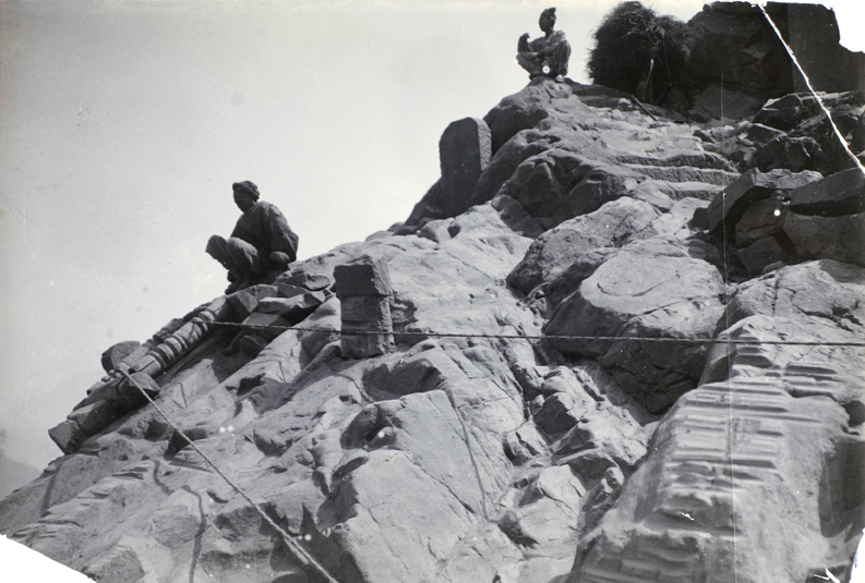 Grooved rocks at a sharp turn in the Yangtze River, 1914