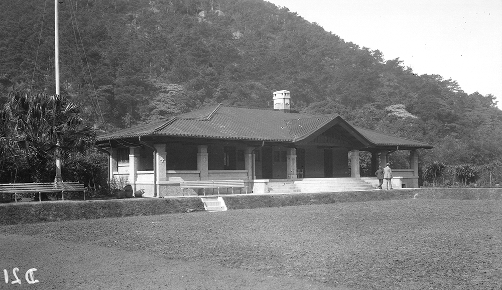 Taikoo Sugar Refinery Recreation Club, Hong Kong, 1919-1920.  Photograph by G. Warren Swire.  HPC ref: Sw04-029.  © 2007 John Swire & Sons Ltd.